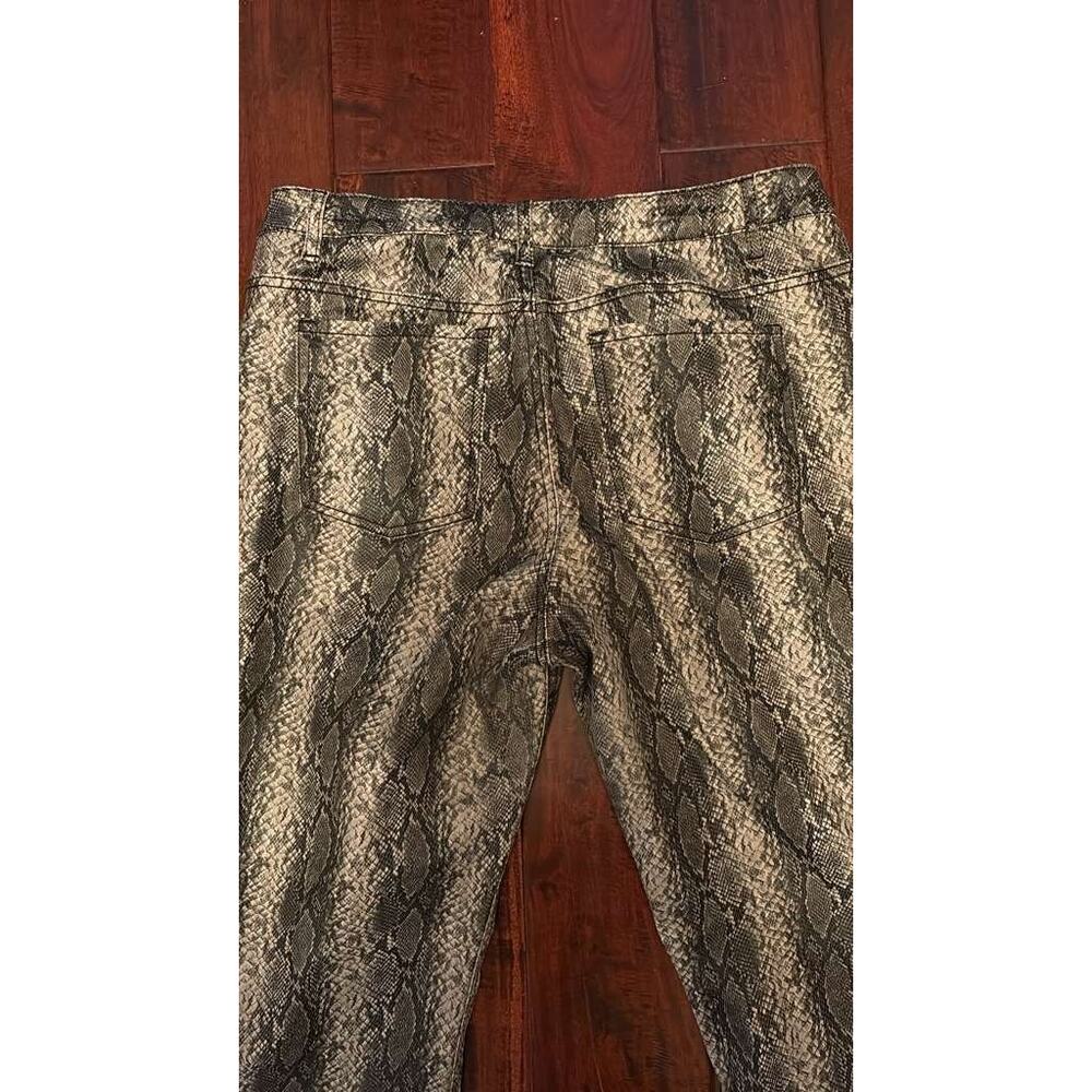 HUE Metallic Snakeskin Print Pants Size Large - Picture 5 of 6
